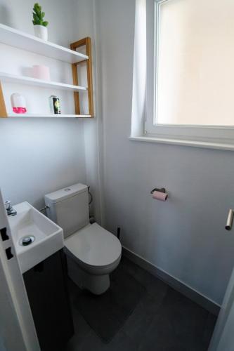 Koupelna v ubytování Agréable et Spacieux Appartement lumineux T4 ALSACE