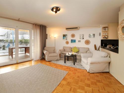 Posezení v ubytování Apartment Vasco de Gama B11-R by Interhome