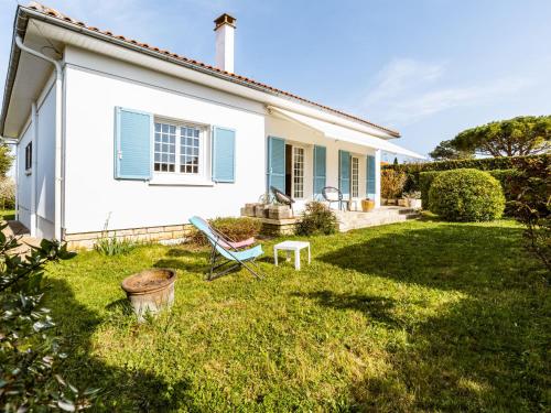 Gallery image of Holiday Home Villa de la Grosse Pierre by Interhome in Vaux-sur-Mer