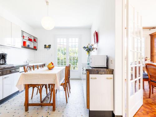 Gallery image of Holiday Home Villa de la Grosse Pierre by Interhome in Vaux-sur-Mer