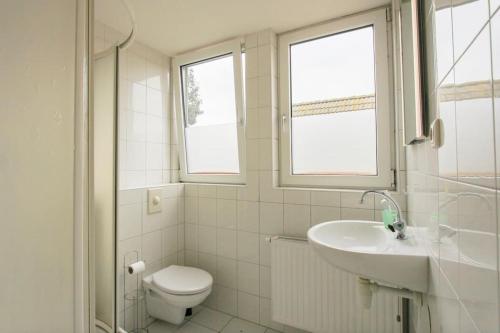 Um banheiro em Klein Giethoorn - Vakantiehuis 9