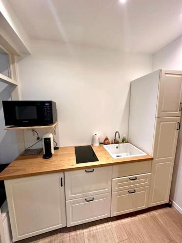 Rue Droite - Studio cosy au coeur du Vieux-Nice photo 17