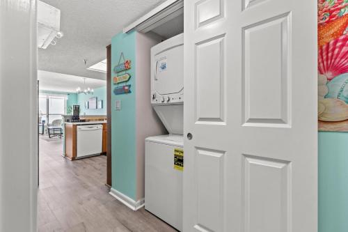 Imagen de la galería de Windemere 702 - Oceanfront - Ocean Drive Section, en Myrtle Beach