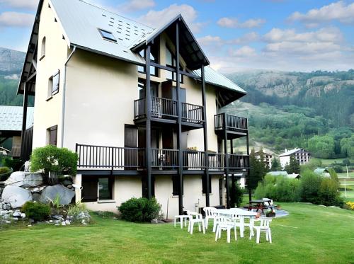 Appartement spacieux à Le Monêtier-les-Bains - 75 m² avec vue