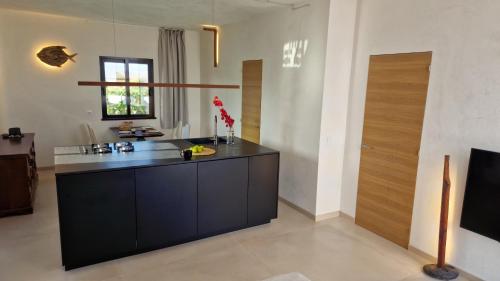 Η κουζίνα ή μικρή κουζίνα στο Villa Osaya
