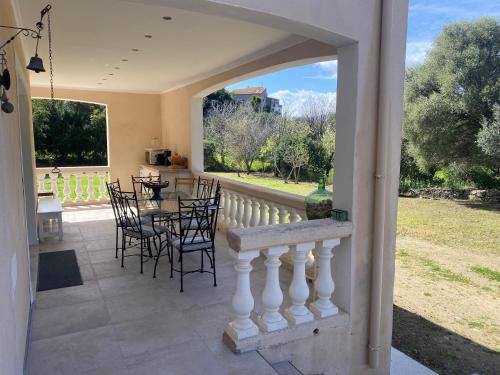 En balkon eller terrasse på U FARNIENTE