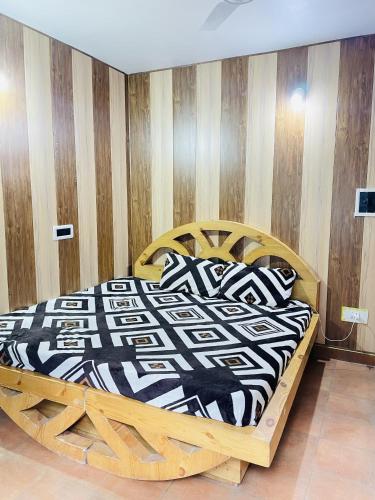 Ein Bett oder Betten in einem Zimmer der Unterkunft Destination Of Choj ( DOC)