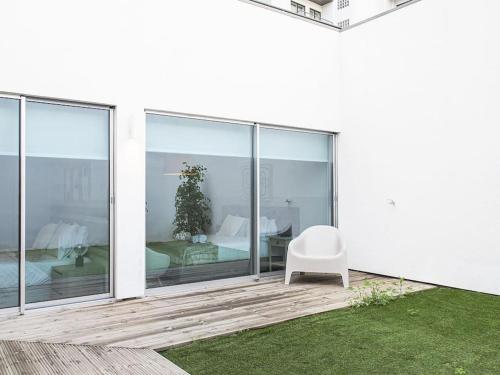 Saldanha Spacious Apt with AC Terrace and Garage