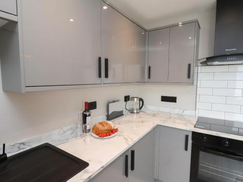 Kuchyň nebo kuchyňský kout v ubytování Apt 8 Hunter's Quay