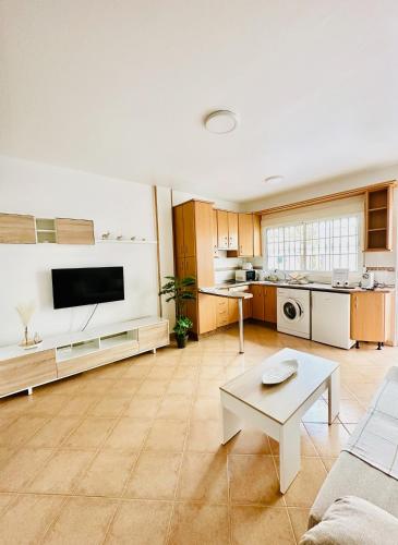 Centre Village Apartment