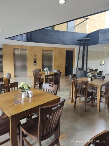 Gambar di galeri bagi Hotel en Rionegro-Rioverde- Apartamento di Rionegro