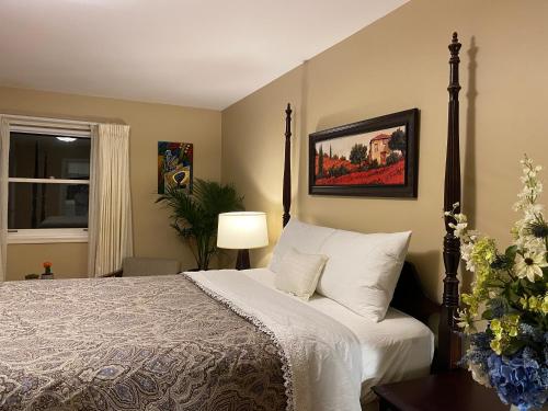 Легло или легла в стая в Downtown Halifax suites