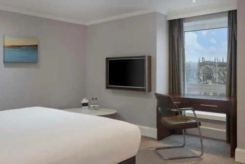 DoubleTree by Hilton Bristol City Centre photo 14