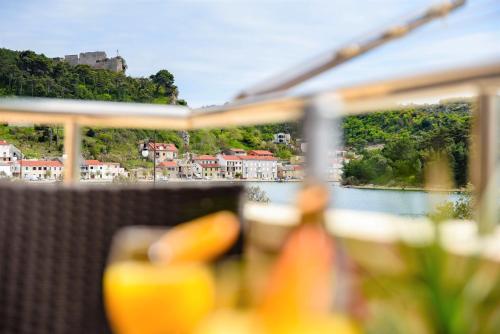 Beach Neighbor By Ivcic Apartments