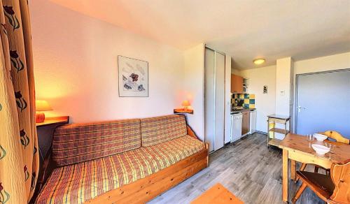 Photo de la galerie de l'établissement Résidence Pistes - APPARTEMENT 2 PIECES 4 PERSONNES MAE-5384, au Corbier