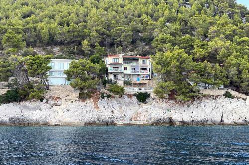Apartments by the sea Prizba, Korcula - 4483