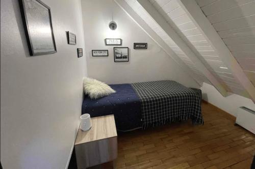 En eller flere senge i et værelse på Gran Casa Palermo HollyHouse