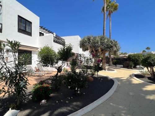 Casa Mo, 2 bedroom apartment close to the beach