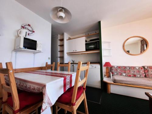 Résidence Necou - Appartement 6 personnes avec vue sur la montagne MAE-4574