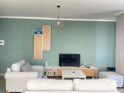 GEM Seaview Apartments Sarande- Amazing Penthouse