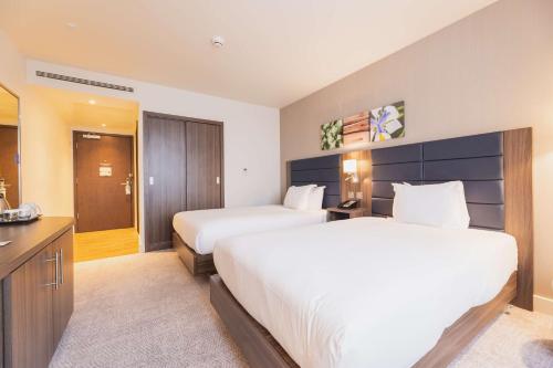 Hilton Garden Inn Birmingham Airport Uk Image