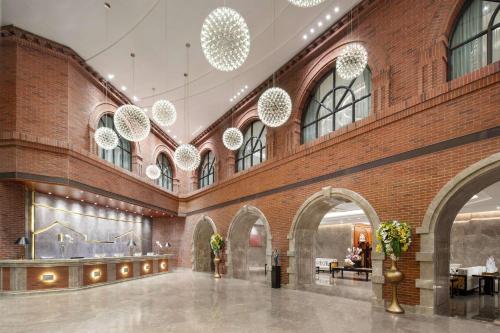 Εστιατόριο ή άλλο μέρος για φαγητό στο Kunming Huiyue Wyndham Hotel