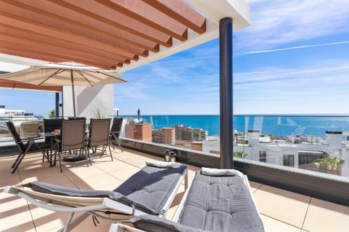 El Higueron apartment by Costarentals - Ref 66