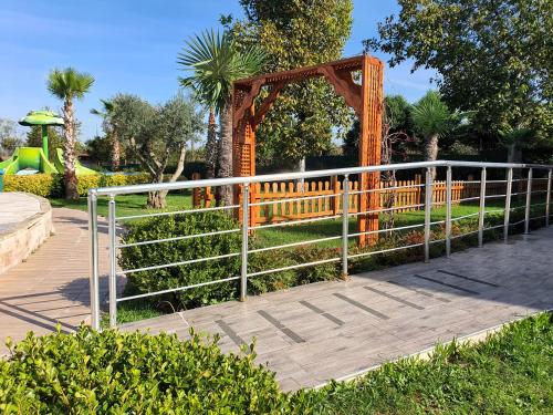 Κήπος έξω από το Sapanca Aqua Wellness Spa Hotel