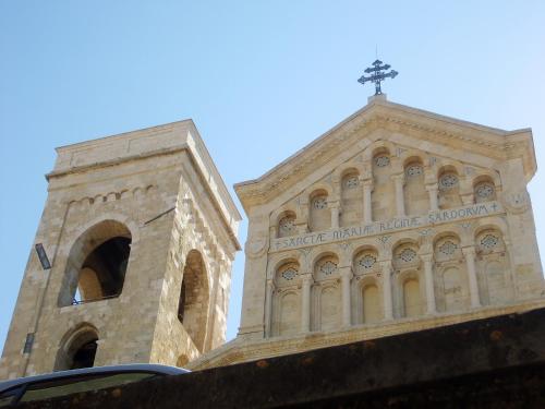 a building with a cross on top of it at La casa di Cry in Cagliari