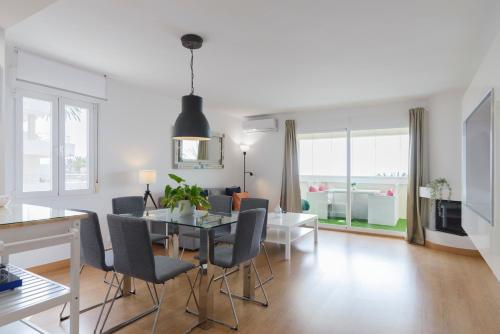 Sea Front Apartment in Marbella Center