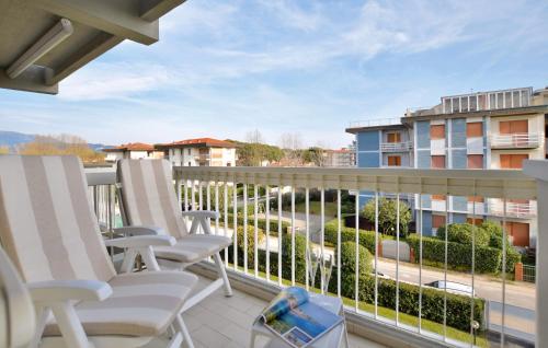 Μπαλκόνι ή βεράντα στο Cozy Apartment In Lido Di Camaiore