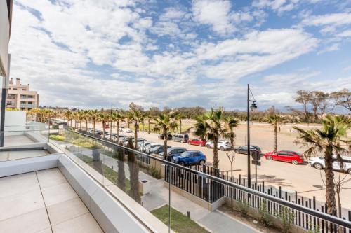 ViVi Homes - Dali - Pool, Sauna, Gym & Sea View