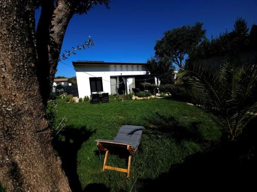 Taman di luar Holiday Home Onyx