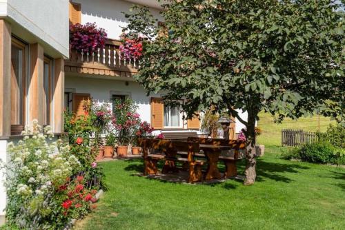 Κήπος έξω από το Haus Alpenblick Apt Edelweiß