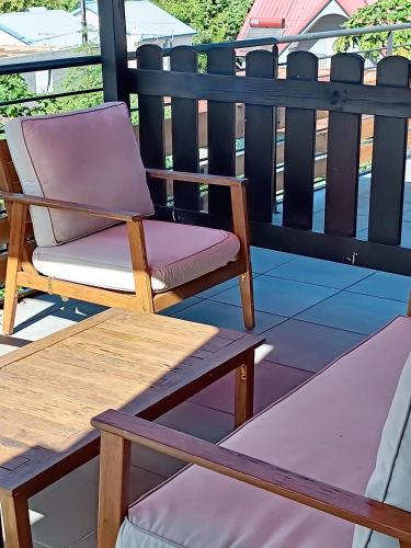 Un balcón o terraza en Appartement confortable avec vue sur mer à Saint André, 105 m²