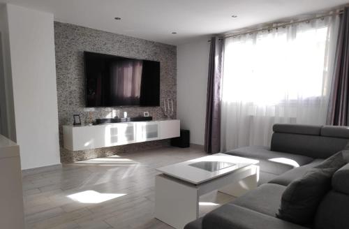 Appartement moderne à Uzès, 70 m², proche centre-ville