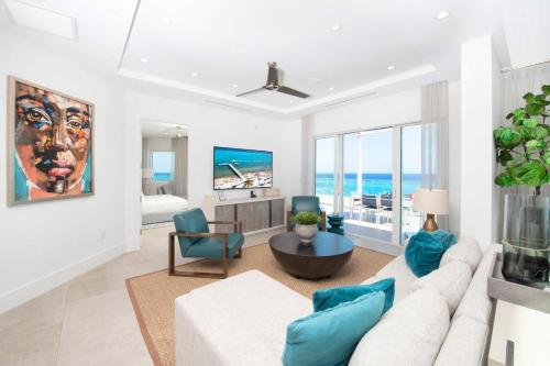 Rum Point Resort Penthouse 501