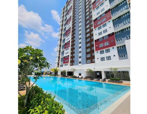 Πισίνα στο ή κοντά στο Stay and Sleep Bangi - 4 Bedrooms