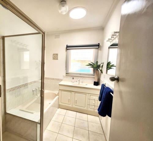 Et badeværelse på ROSEBUD SEA CENTRAL