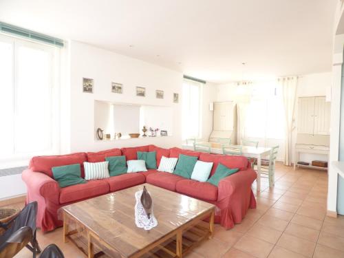 Photo de la galerie de l'établissement Villa Les Elfes 150 m de la plage, à Saint-Gilles-Croix-de-Vie