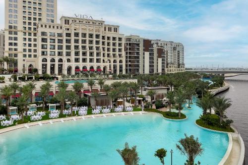 Luxury apartments at Vida Residences