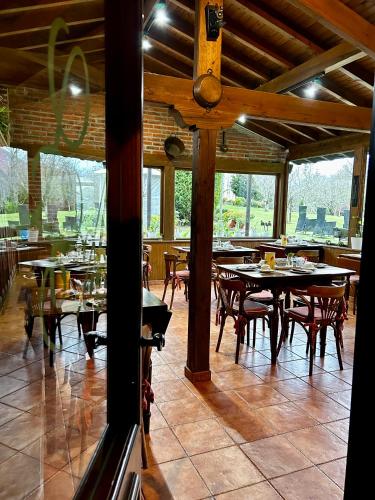 Hotel La Arqueraにあるレストランまたは飲食店