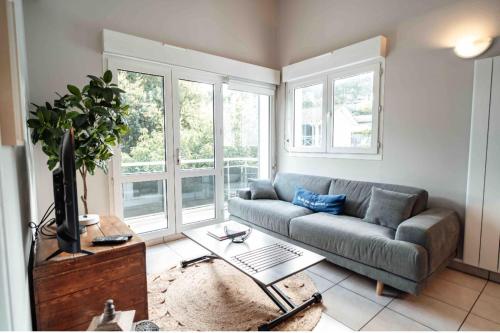 Cozy apartment by the sea