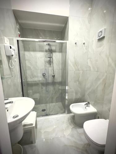 MARVIT CENTRAL LUXURY photo 38