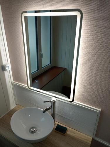 Fotografie z fotogalerie ubytování Appartement paisible & lumineux v destinaci Le Creusot