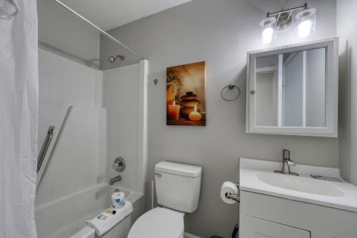 1408 Perrin Dr, Unit A - Ocean Walk Sleeps 8 photo 9