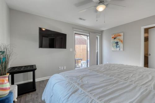1408 Perrin Dr, Unit A - Ocean Walk Sleeps 8 photo 17