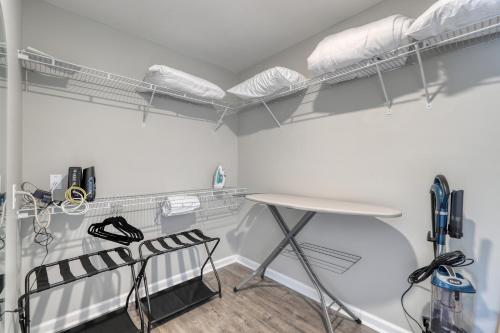 1408 Perrin Dr, Unit A - Ocean Walk Sleeps 8 photo 18