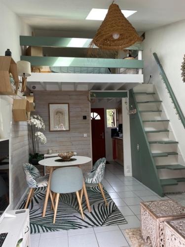 JOLIE MAISON AU GOLF