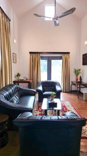 Posezení v ubytování Dara Express Inn by Angkor Green Gardens